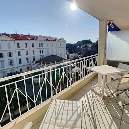 Apartment Agreable Studio Au Calme 6